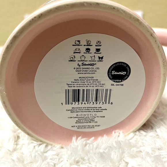 Hello Kitty and Friends Pink Mug Brand New - Picture 3 of 4